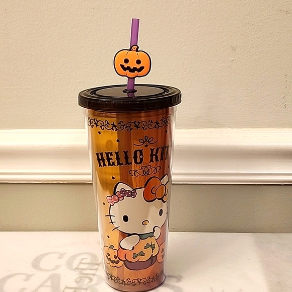 🎉HPx2🎉 Hello Kitty Pumpkin Tumbler - Picture 4 of 5